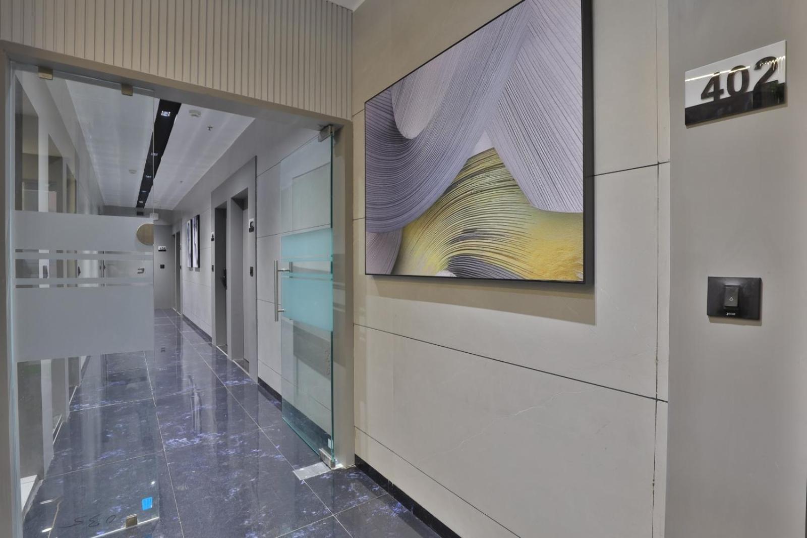 Hotel Legacy Ahmedabad Bagian luar foto